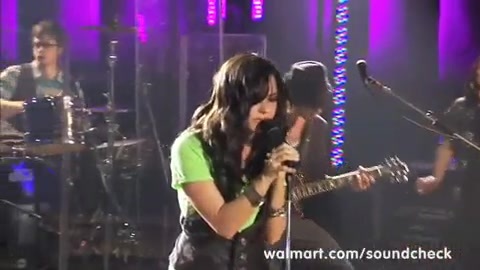 Demi Lovato - Remember December - Walmart Souncheck 1418 Demi Lovato - Remember December - Walmart Souncheck 1418