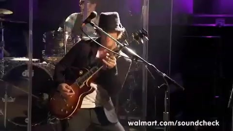 Demi Lovato - Remember December - Walmart Souncheck 1428