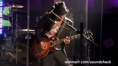 Demi Lovato - Remember December - Walmart Souncheck 1435 Demi Lovato - Remember December - Walmart Souncheck 1435