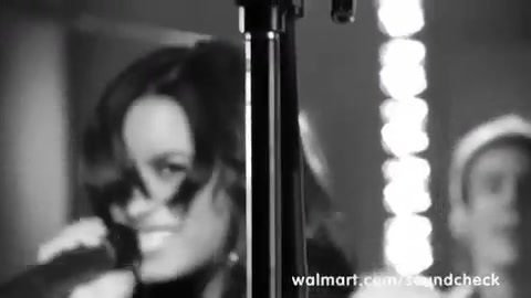 Demi Lovato - Remember December - Walmart Souncheck 964