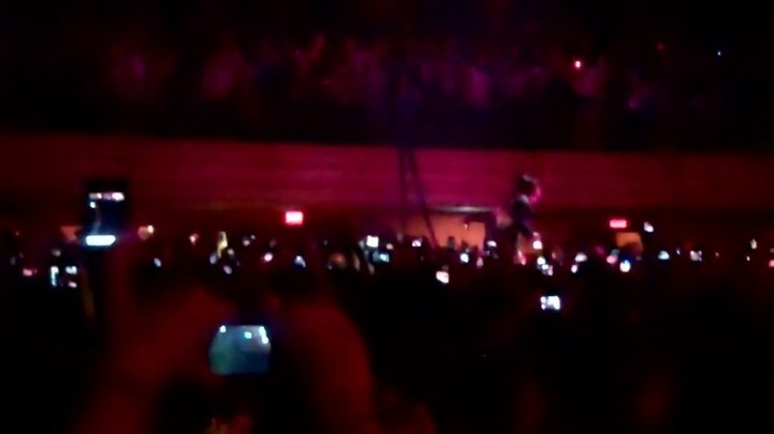 Demi Lovato - Remember December (Live in New York - fan video) 541