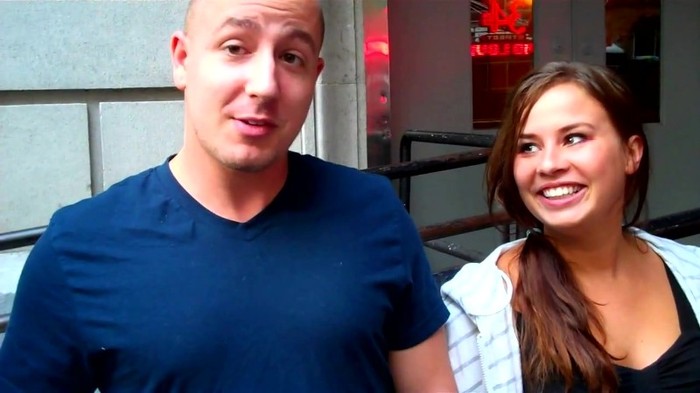 Demi Lovato - Skyscraper (Live in New York - fan video) 130 - Demilush - Skyscraper Live in New York - Fan video Part oo1