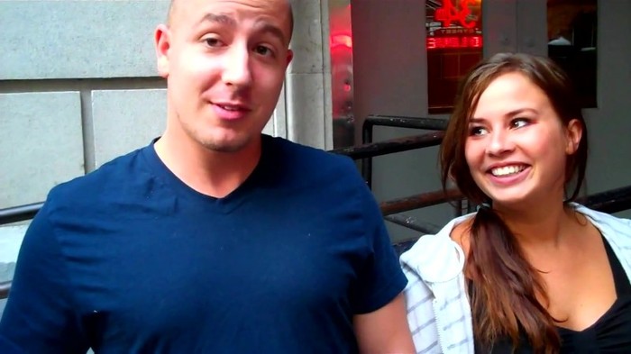 Demi Lovato - Skyscraper (Live in New York - fan video) 131 - Demilush - Skyscraper Live in New York - Fan video Part oo1