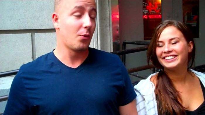 Demi Lovato - Skyscraper (Live in New York - fan video) 141 - Demilush - Skyscraper Live in New York - Fan video Part oo1