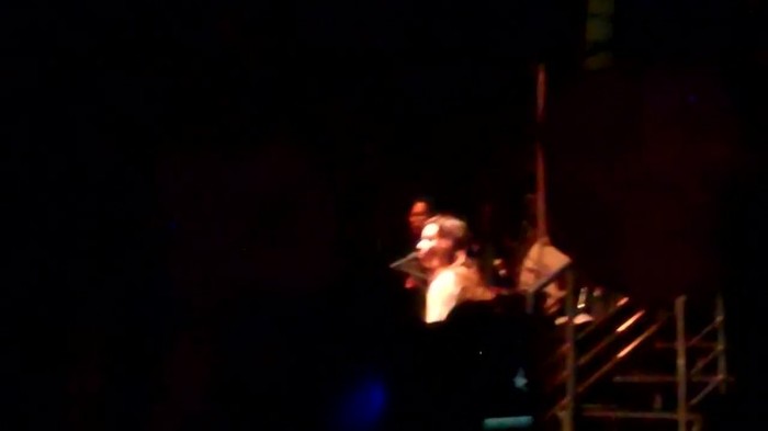 Demi Lovato - Skyscraper (Live in New York - fan video) 627 - Demilush - Skyscraper Live in New York - Fan video Part oo2