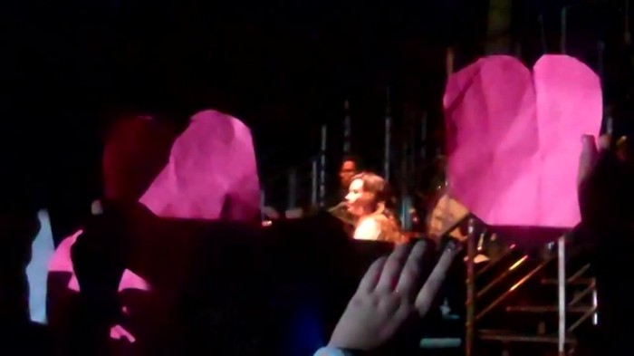 Demi Lovato - Skyscraper (Live in New York - fan video) 631 - Demilush - Skyscraper Live in New York - Fan video Part oo2