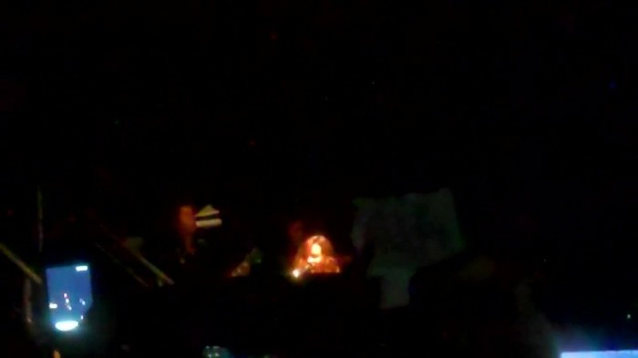 Demi Lovato - Skyscraper (Live in New York - fan video) 1640 - Demilush - Skyscraper Live in New York - Fan video Part oo4