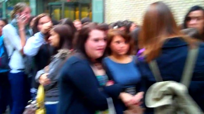 Demi Lovato - Skyscraper (Live in New York - fan video) 233