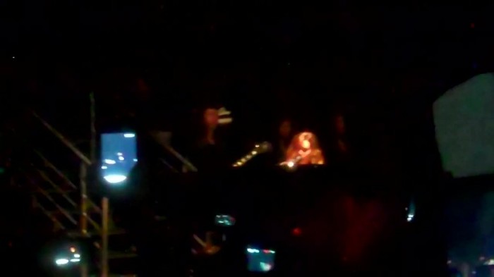 Demi Lovato - Skyscraper (Live in New York - fan video) 1151 - Demilush - Skyscraper Live in New York - Fan video Part oo3