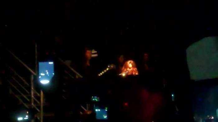 Demi Lovato - Skyscraper (Live in New York - fan video) 1154 - Demilush - Skyscraper Live in New York - Fan video Part oo3
