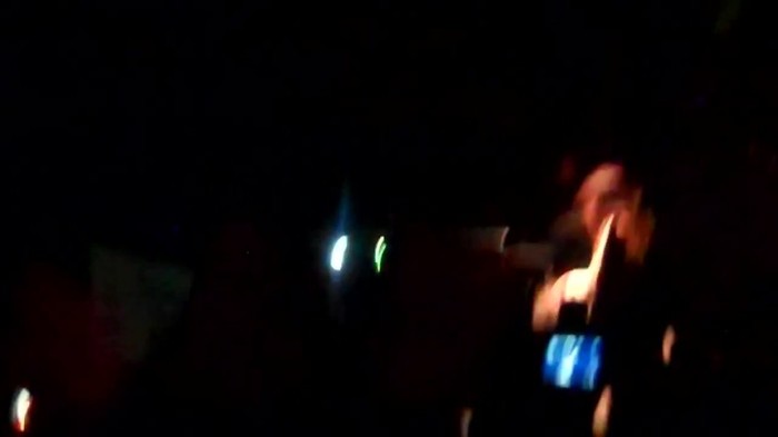 Demi Lovato - Skyscraper (Live in New York - fan video) 1665