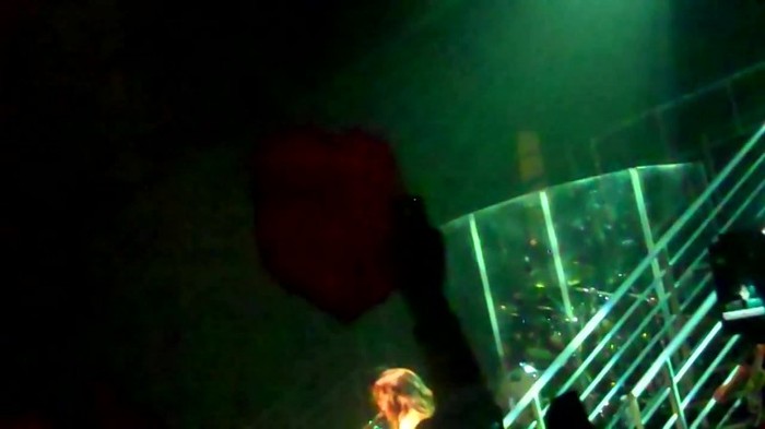 Demi Lovato - Skyscraper (Live in New York - fan video) 1742 - Demilush - Skyscraper Live in New York - Fan video Part oo4