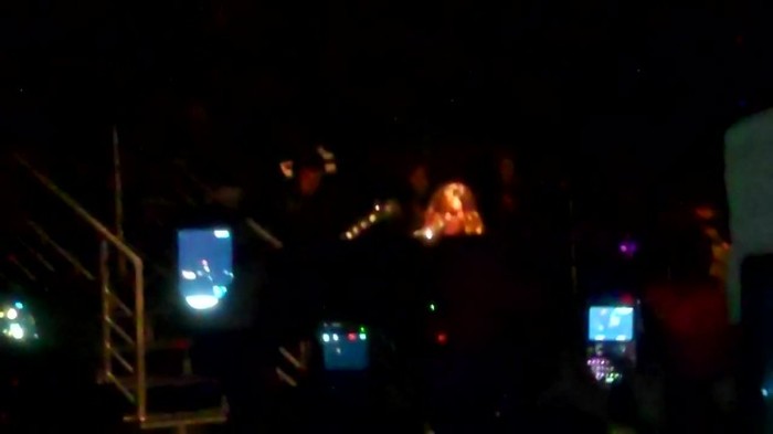 Demi Lovato - Skyscraper (Live in New York - fan video) 1259 - Demilush - Skyscraper Live in New York - Fan video Part oo3