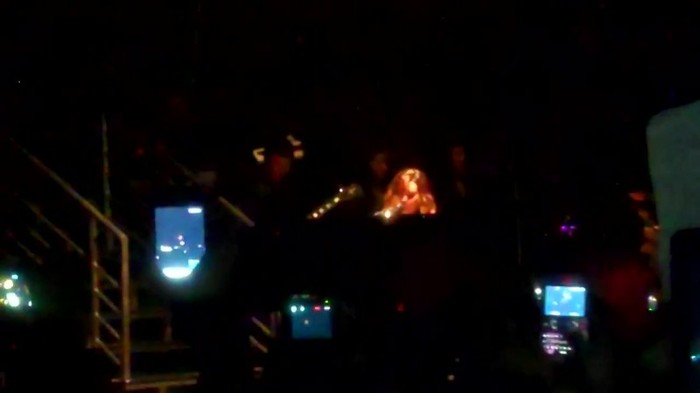 Demi Lovato - Skyscraper (Live in New York - fan video) 1260 - Demilush - Skyscraper Live in New York - Fan video Part oo3
