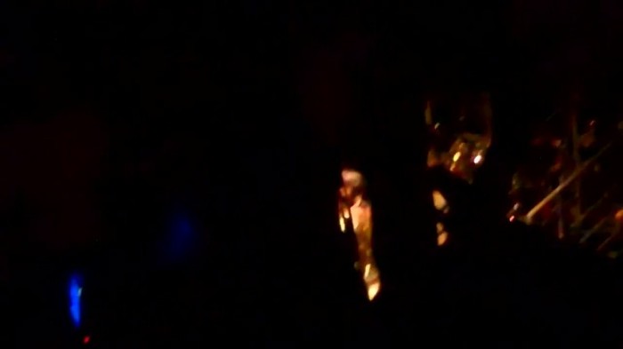 Demi Lovato - Skyscraper (Live in New York - fan video) 382
