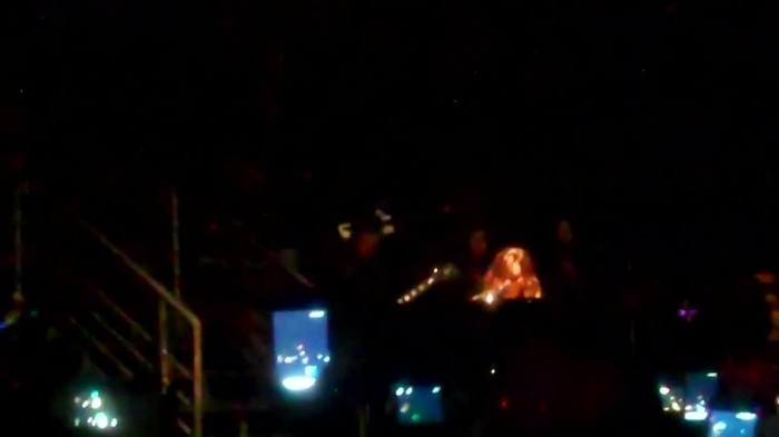 Demi Lovato - Skyscraper (Live in New York - fan video) 1281 - Demilush - Skyscraper Live in New York - Fan video Part oo3