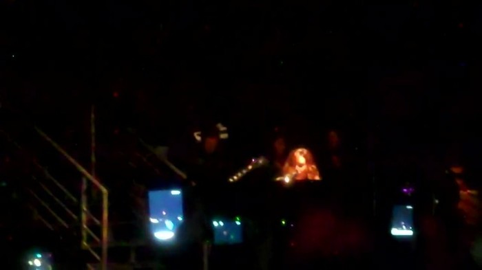 Demi Lovato - Skyscraper (Live in New York - fan video) 1310 - Demilush - Skyscraper Live in New York - Fan video Part oo3