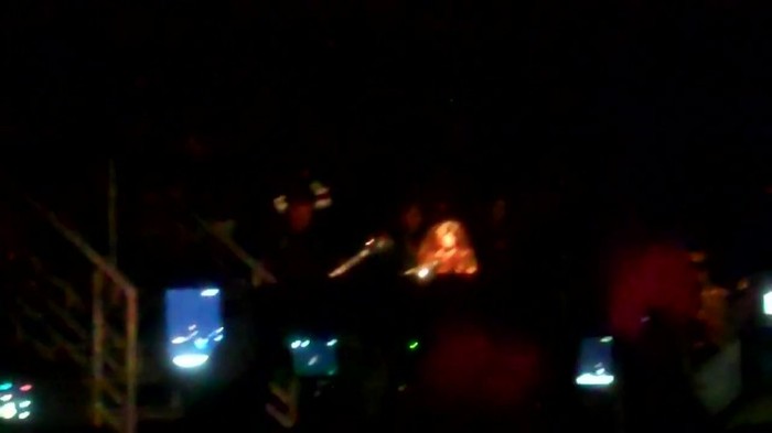 Demi Lovato - Skyscraper (Live in New York - fan video) 1335