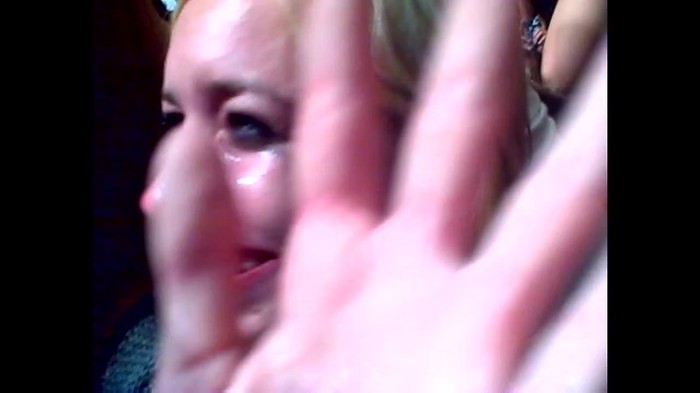 Demi Lovato - Skyscraper (Live in New York - fan video) 860