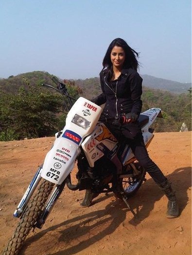 251129_197021740344390_193062277407003_522927_3869914_n - Madhura Naik