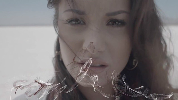 Demi Lovato - Skyscraper (Official lyric video) 218