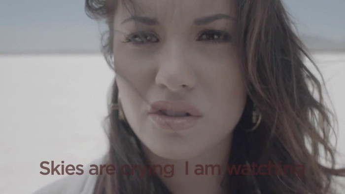 Demi Lovato - Skyscraper (Official lyric video) 250