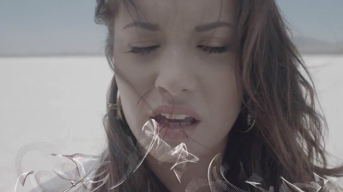 Demi Lovato - Skyscraper (Official lyric video) 262