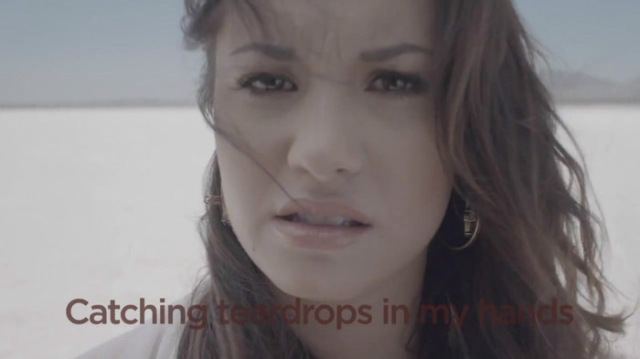 Demi Lovato - Skyscraper (Official lyric video) 296