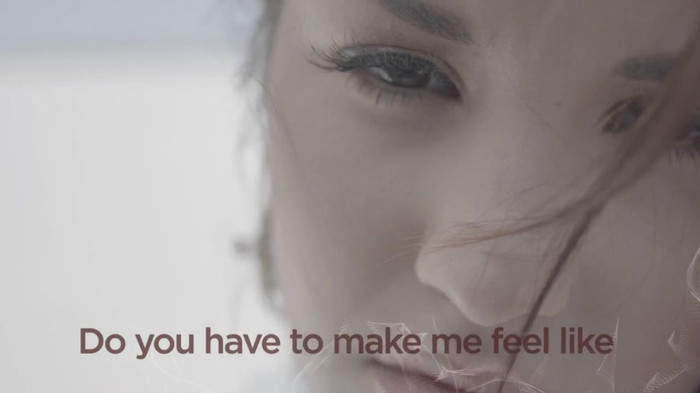 Demi Lovato - Skyscraper (Official lyric video) 420