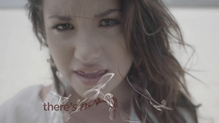 Demi Lovato - Skyscraper (Official lyric video) 441