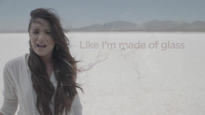 Demi Lovato - Skyscraper (Official lyric video) 592