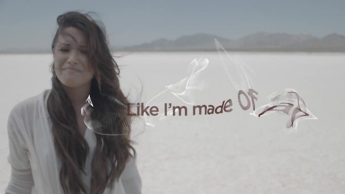 Demi Lovato - Skyscraper (Official lyric video) 600