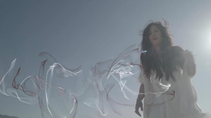 Demi Lovato - Skyscraper (Official lyric video) 643 Demi Lovato - Skyscraper (Official lyric video) 643