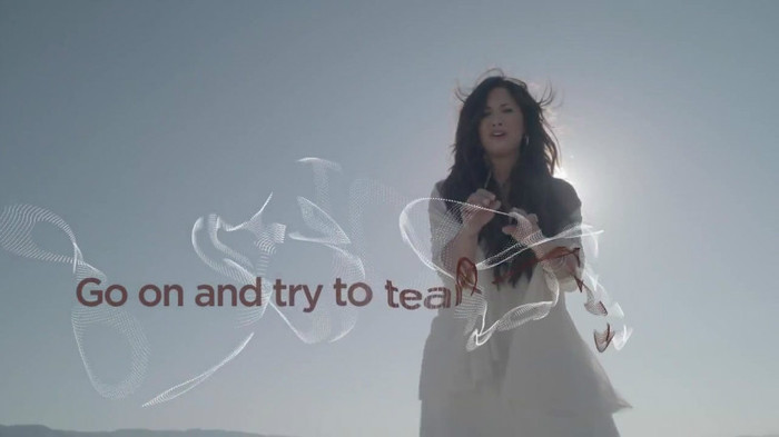 Demi Lovato - Skyscraper (Official lyric video) 659 Demi Lovato - Skyscraper (Official lyric video) 659