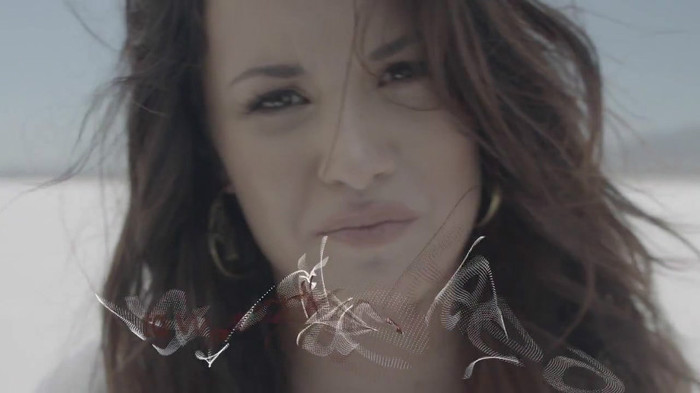 Demi Lovato - Skyscraper (Official lyric video) 954