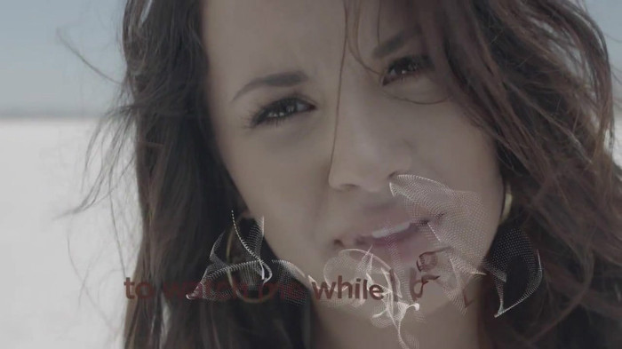 Demi Lovato - Skyscraper (Official lyric video) 970 - Demilush - Skyscraper Official lyric video Part oo2
