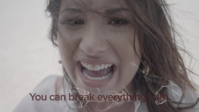 Demi Lovato - Skyscraper (Official lyric video) 1138