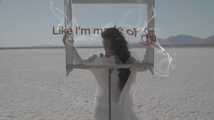 Demi Lovato - Skyscraper (Official lyric video) 1162