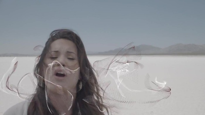 Demi Lovato - Skyscraper (Official lyric video) 1239
