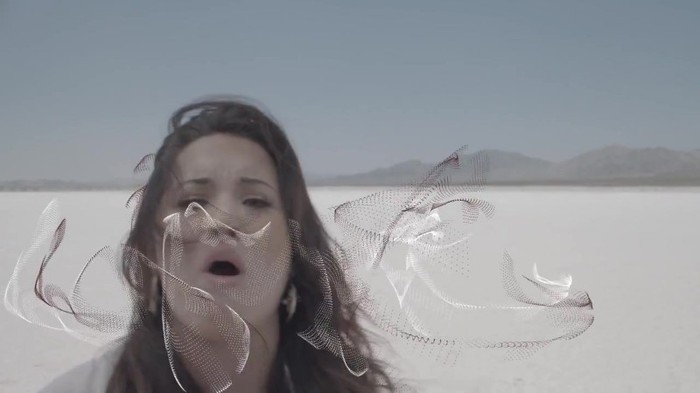 Demi Lovato - Skyscraper (Official lyric video) 1240