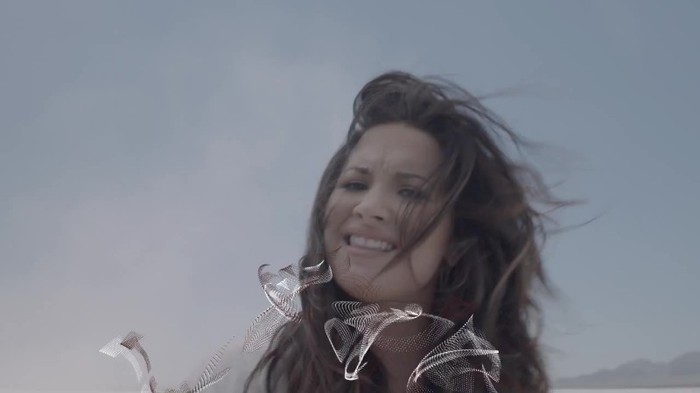 Demi Lovato - Skyscraper (Official lyric video) 1702 - Demilush - Skyscraper Official lyric video Part oo4