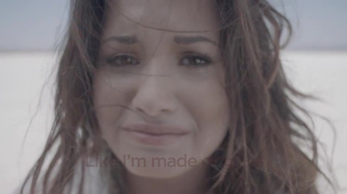 Demi Lovato - Skyscraper (Official lyric video) 1738