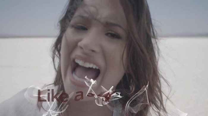 Demi Lovato - Skyscraper (Official lyric video) 1367