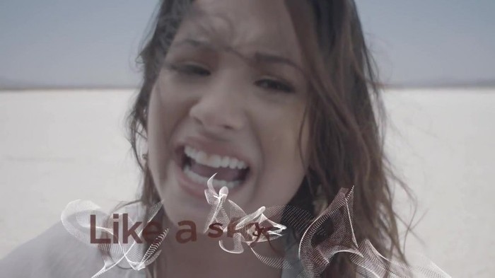 Demi Lovato - Skyscraper (Official lyric video) 1369