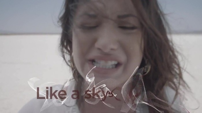 Demi Lovato - Skyscraper (Official lyric video) 1372