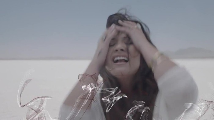 Demi Lovato - Skyscraper (Official lyric video) 1831 - Demilush - Skyscraper Official lyric video Part oo4