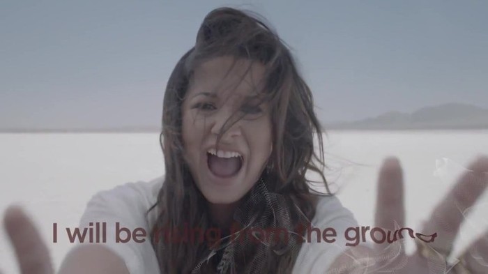 Demi Lovato - Skyscraper (Official lyric video) 1865