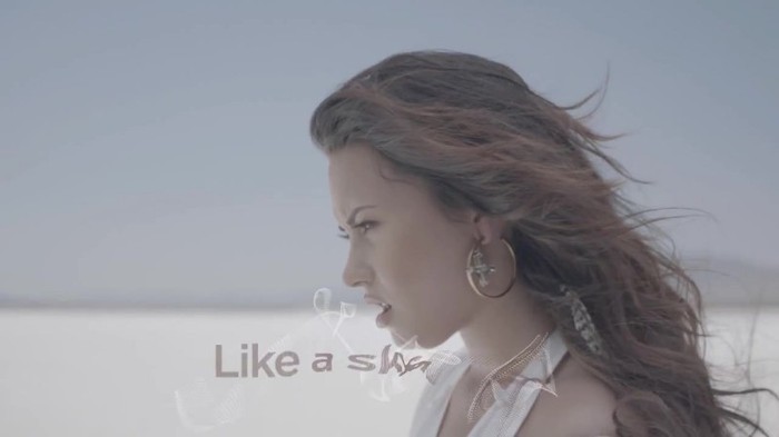Demi Lovato - Skyscraper (Official lyric video) 1876