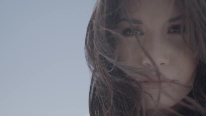Demi Lovato - Skyscraper (Official lyric video) 2166