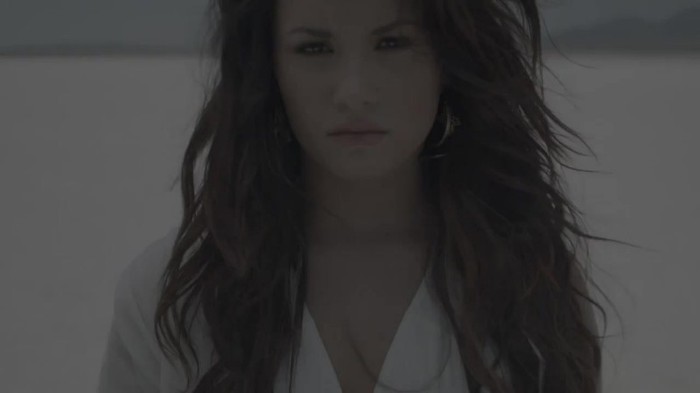 Demi Lovato - Skyscraper Teaser 107 - Demilush - Skyscraper Teaser